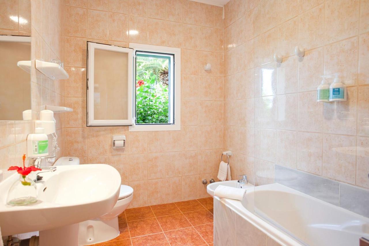 Apartamentos Cala Murada Tennis Exterior foto
